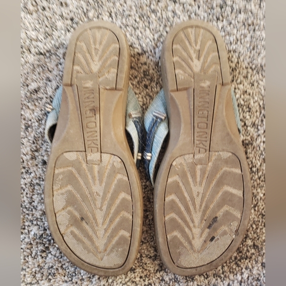 Minnetonka| Western Leather Sandals - Picture 4 of 4